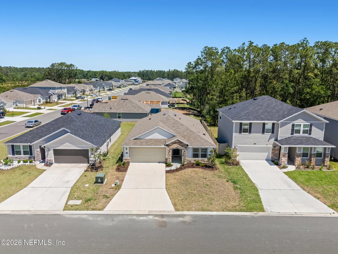 Photo of 11189 STAPLETON Drive
