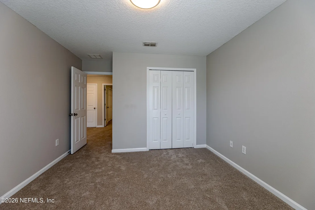 Photo of 869 BATTERSEA Drive