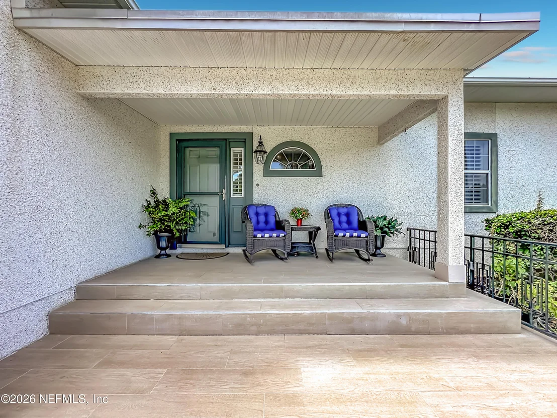 Photo of 129 RIVER Road