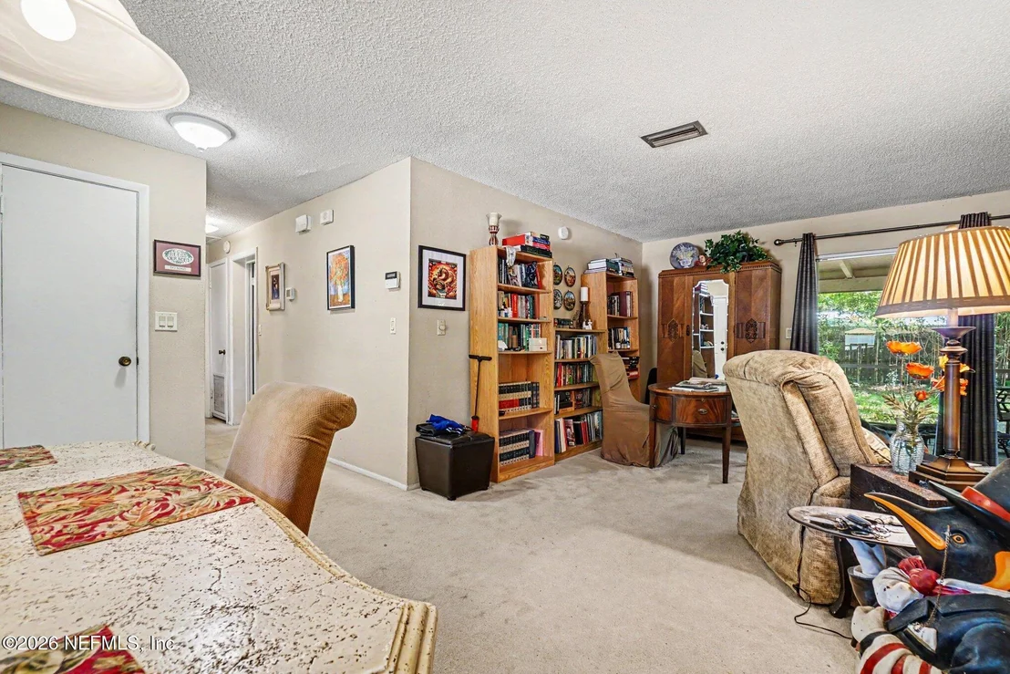 Photo of 239 DELTONA Boulevard