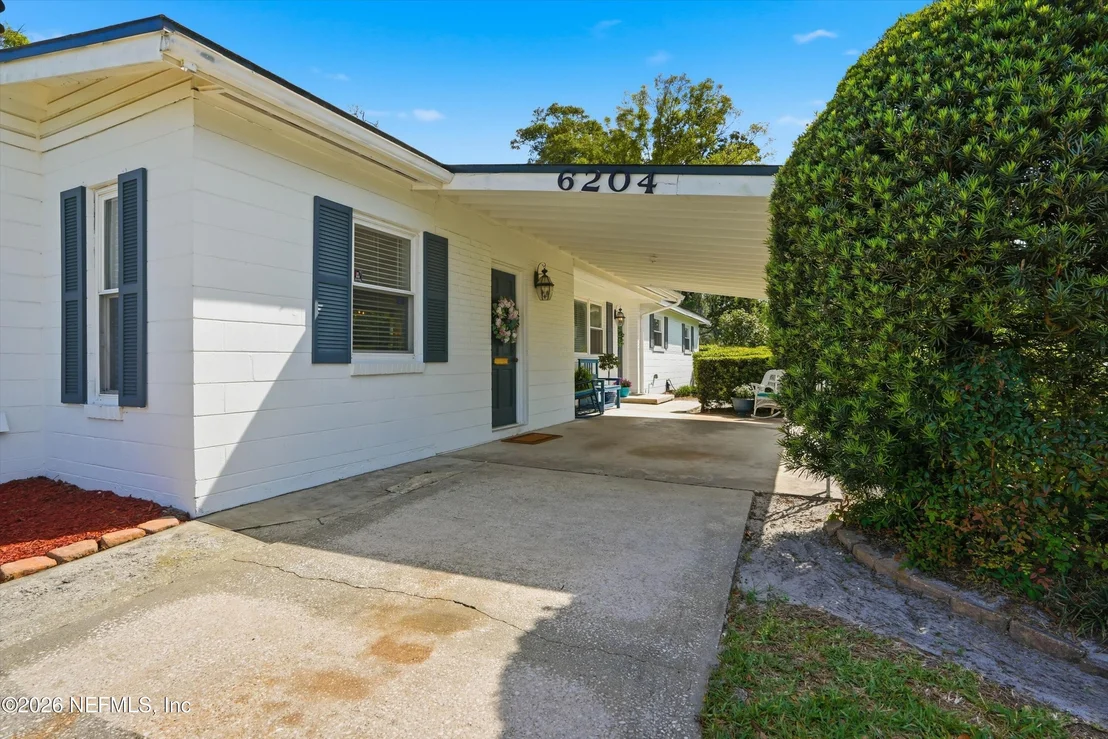 Photo of 6204 DIANE Road