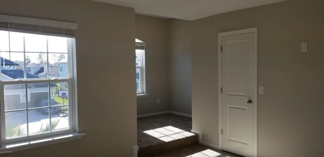 Photo of 1128 LAUREL VALLEY Drive