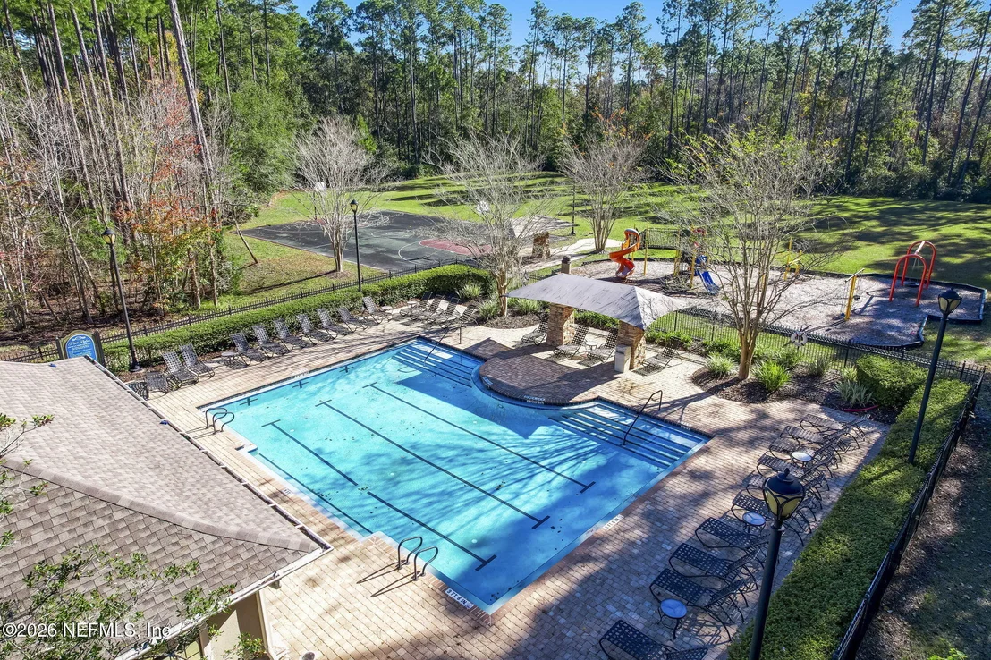 Photo of 321 ADDISON Court