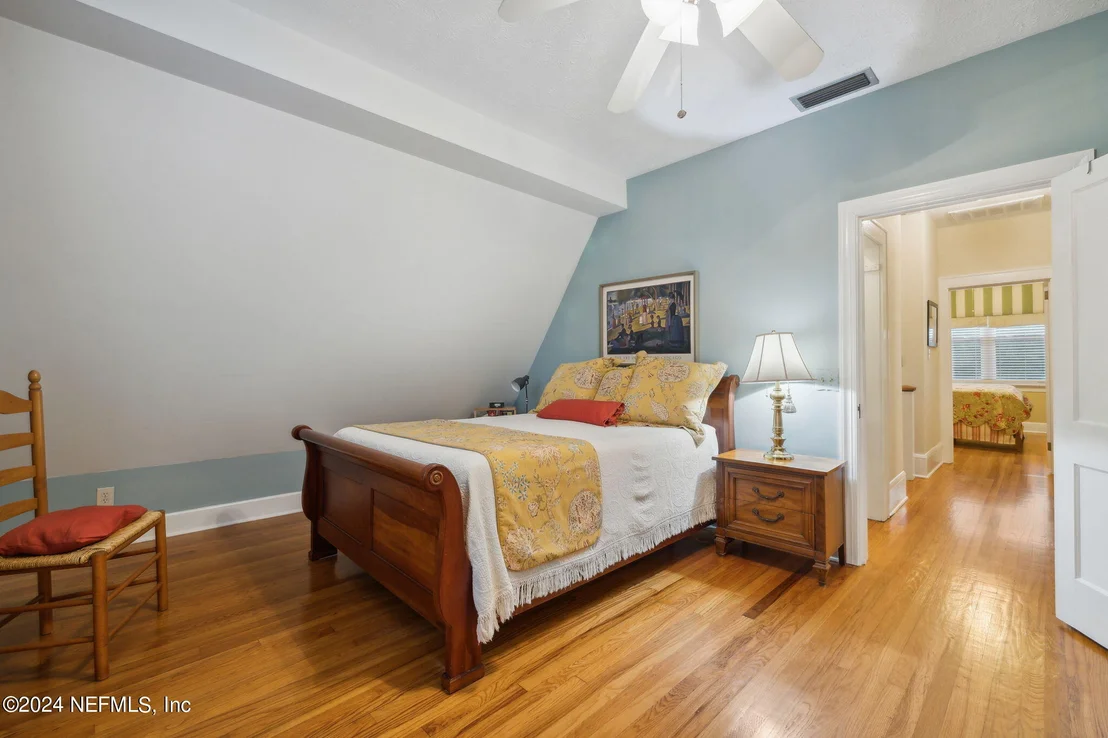 Photo of 3237 RANDALL Street