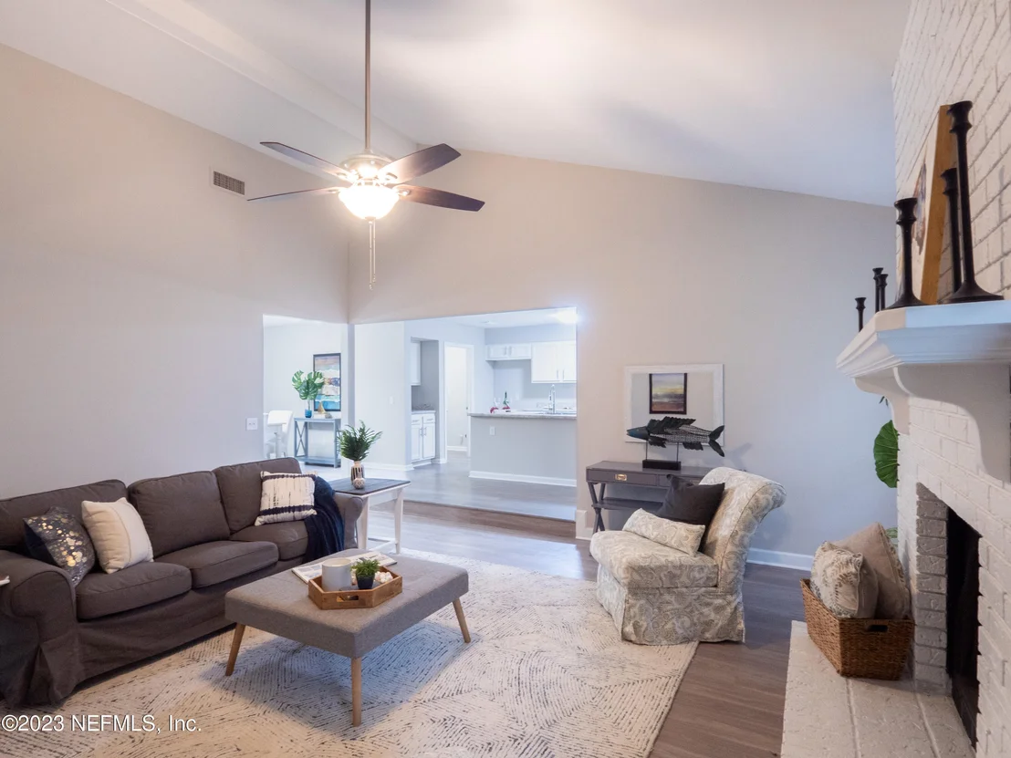 Photo of 2327 STONEBRIDGE Drive
