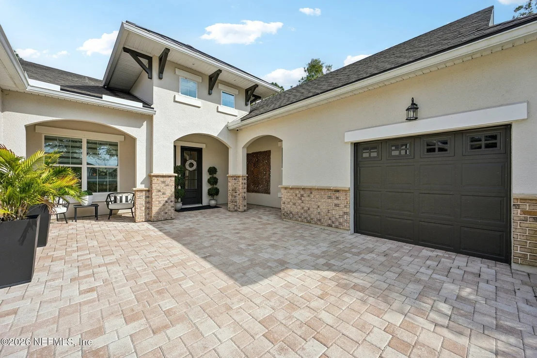 Photo of 32 HIGH OAKS Place