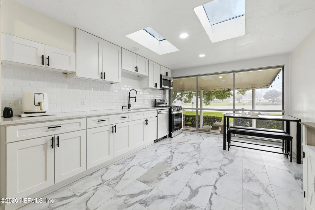 Photo of 7484 SPINOLA Road