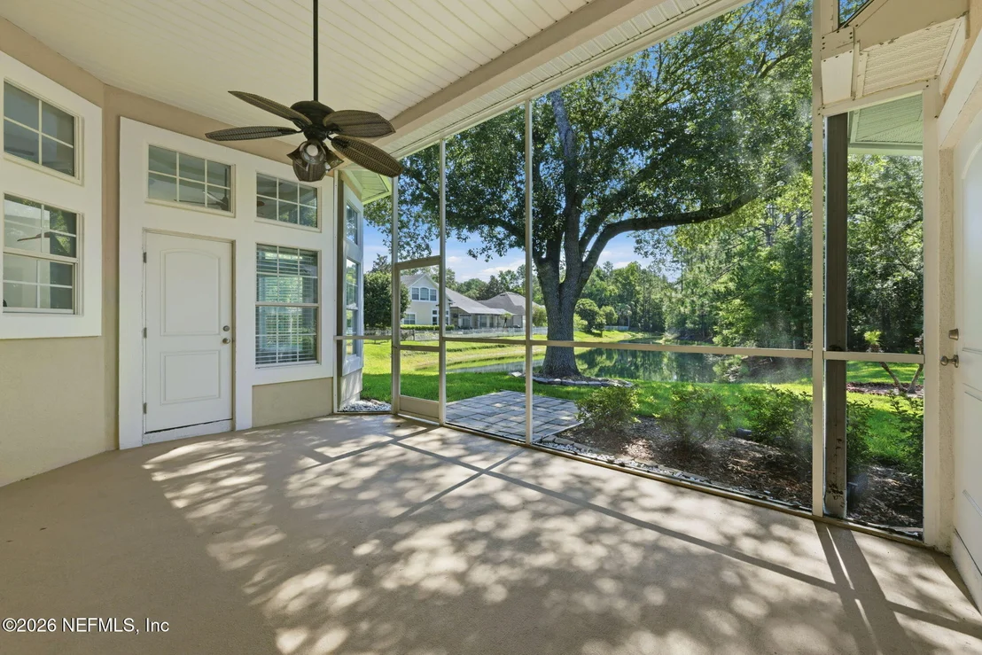 Photo of 7805 RITTENHOUSE Lane