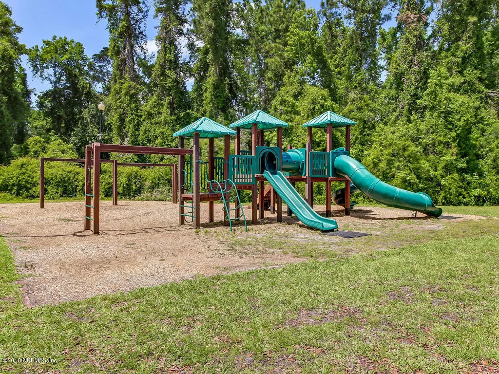 Photo of 8633 ETHANS GLEN Terrace