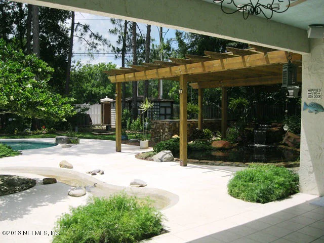 Photo of 1188 LINWOOD Loop