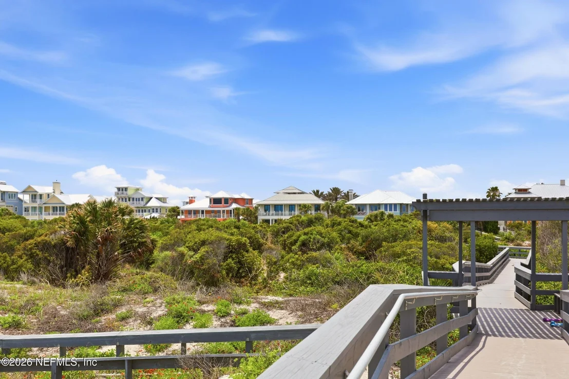 Photo of 688 OCEAN PALM Way