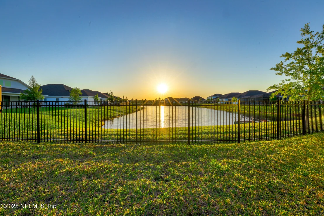 Photo of 812 WINDLEY Drive