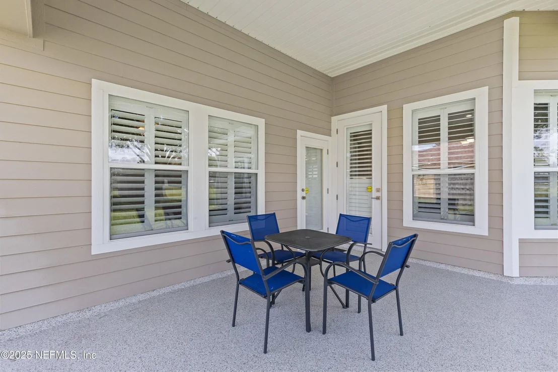 Photo of 9662 RED SQUIRREL Lane