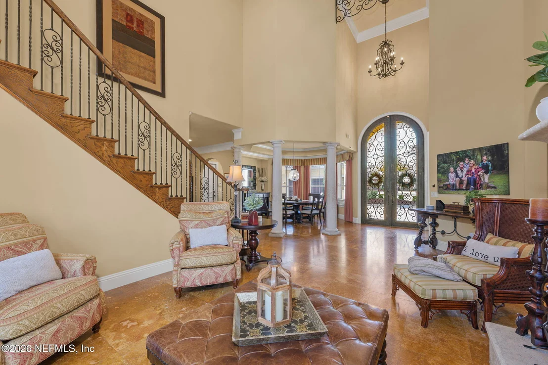 Photo of 1615 SILVER LEAF Way