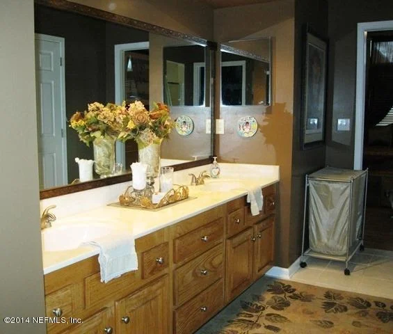 Photo of 525 Willow Oak Lane