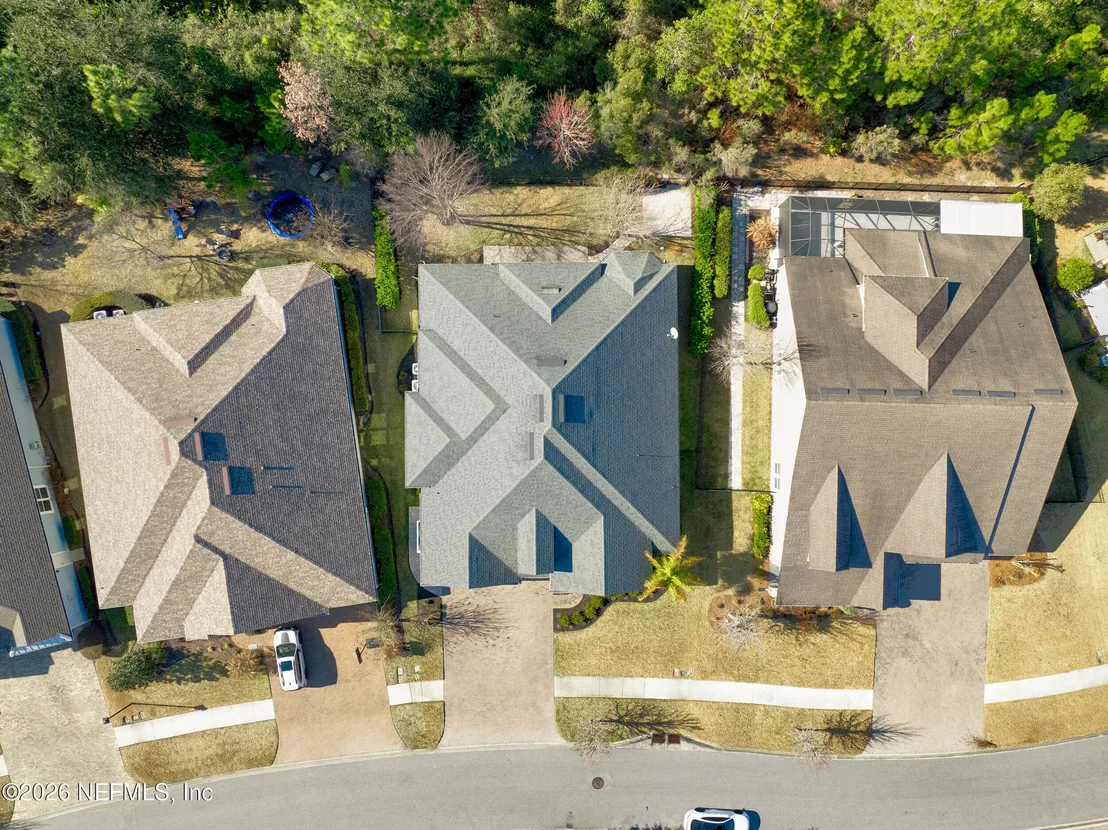 Photo of 447 GLENNEYRE Circle