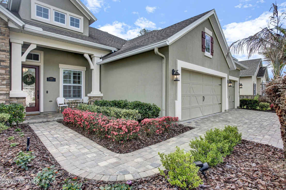 Photo of 77 MANOR Lane