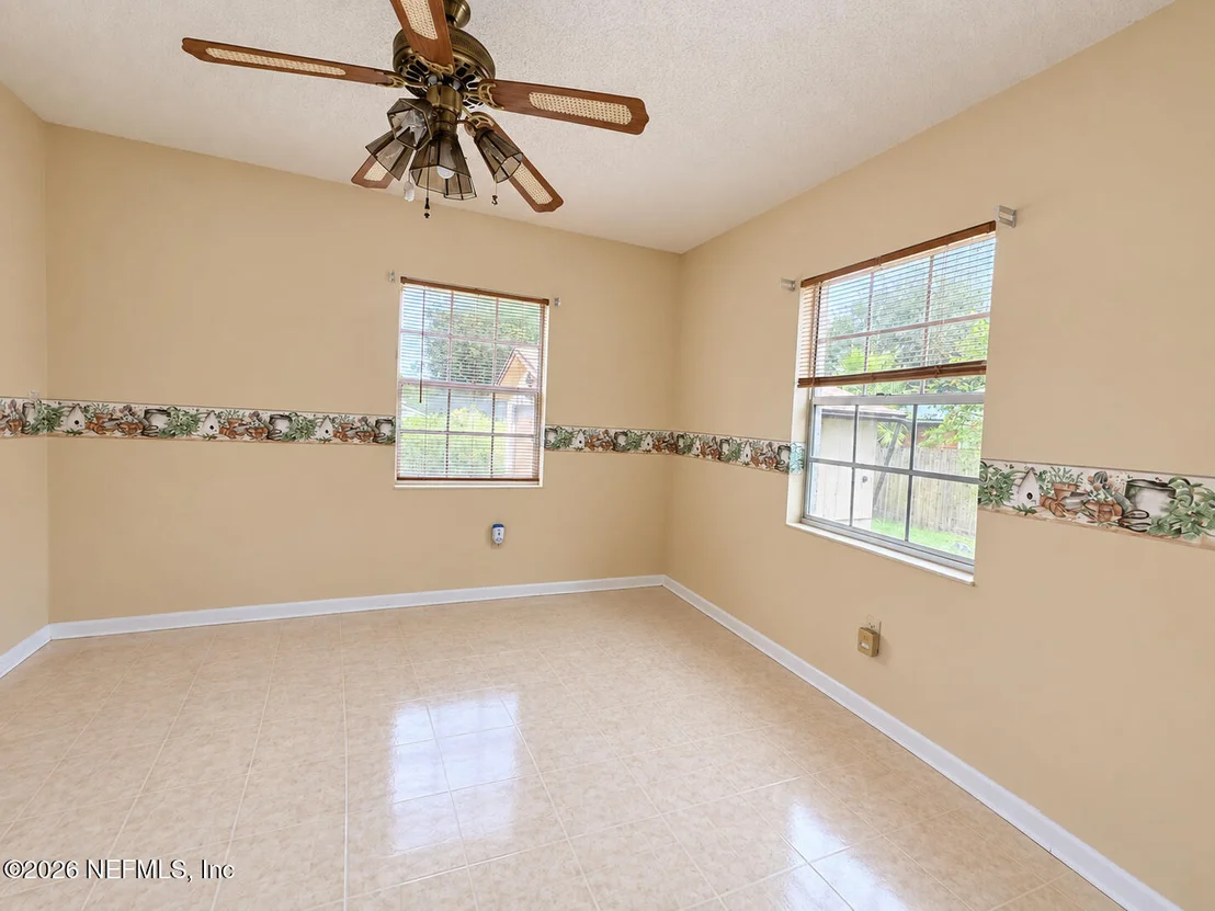 Photo of 118 BOBWHITE Road