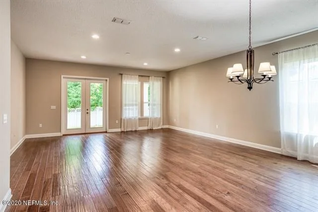 Photo of 100 PINTORESCO Drive