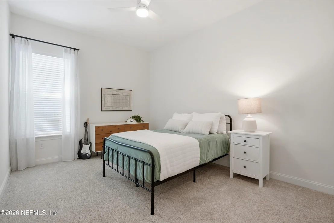 Photo of 658 PALM CREST Drive