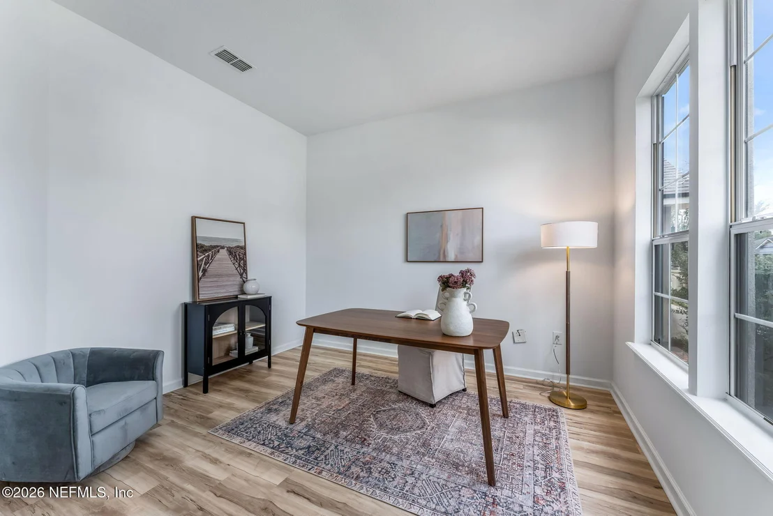 Photo of 9478 BEMBRIDGE MILL Drive