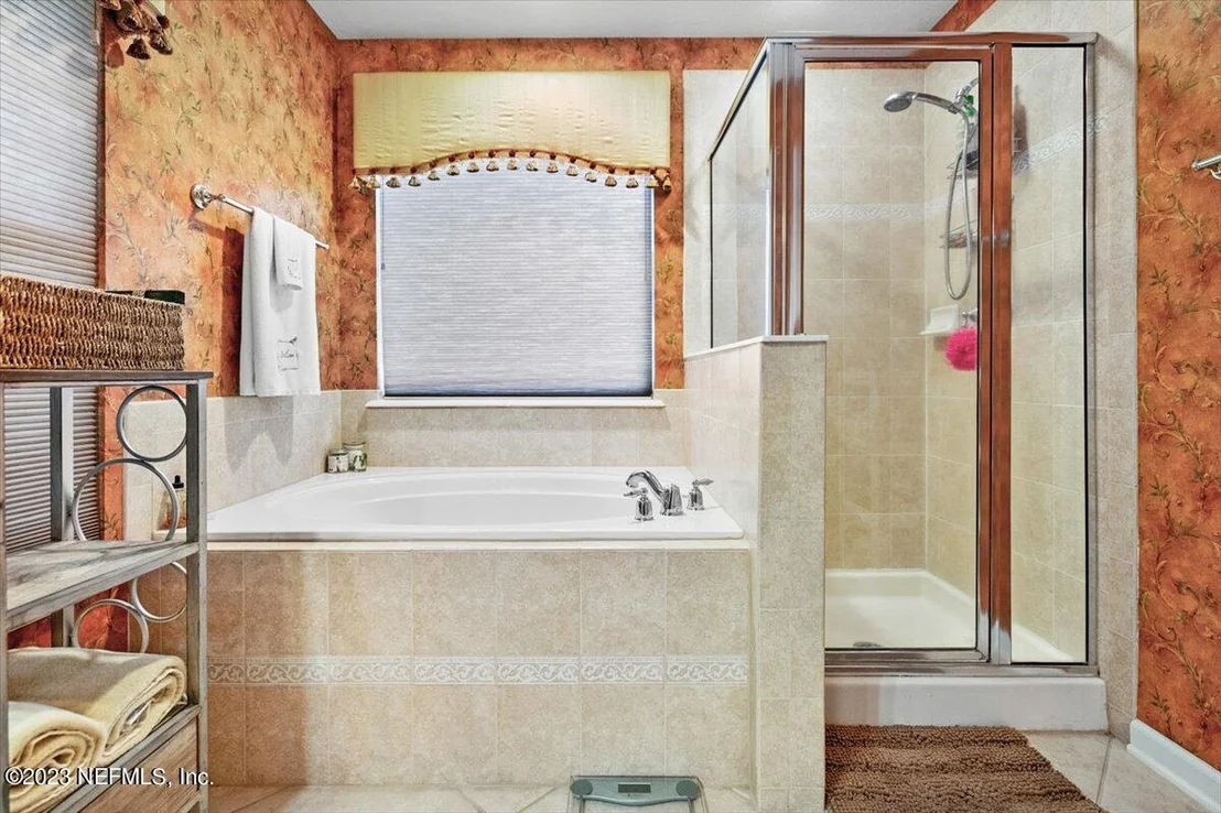 Photo of 1016 BECKINGHAM Drive