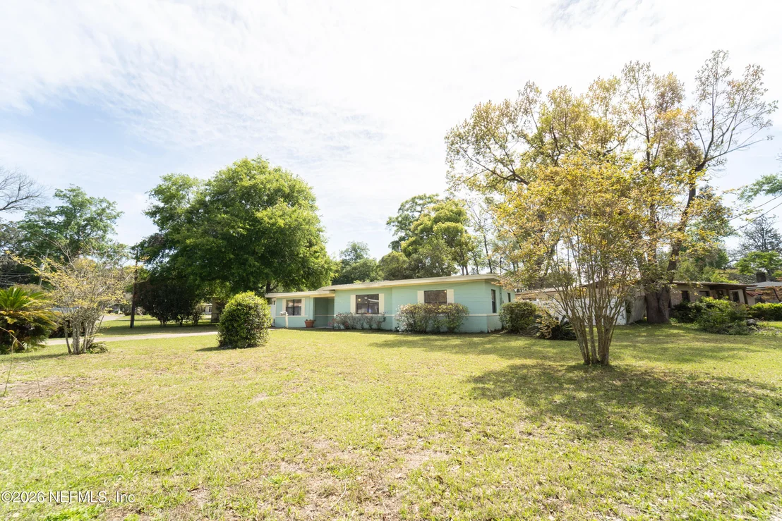 Photo of 5308 N RIVER Road