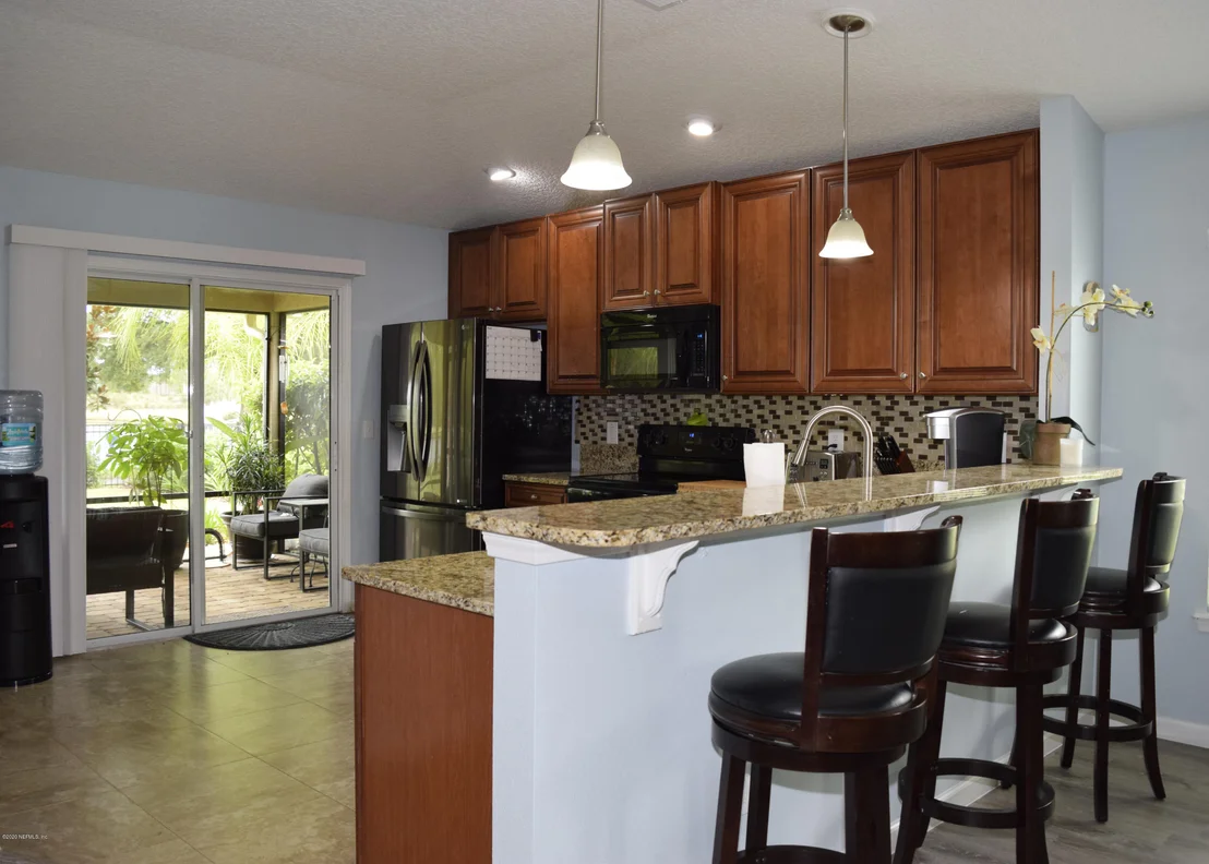 Photo of 325 PALAZZO Circle