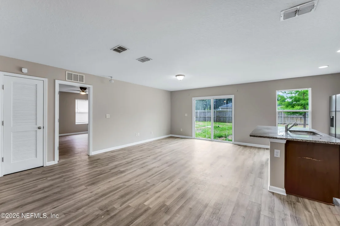 Photo of 7828 HAMMOND Boulevard