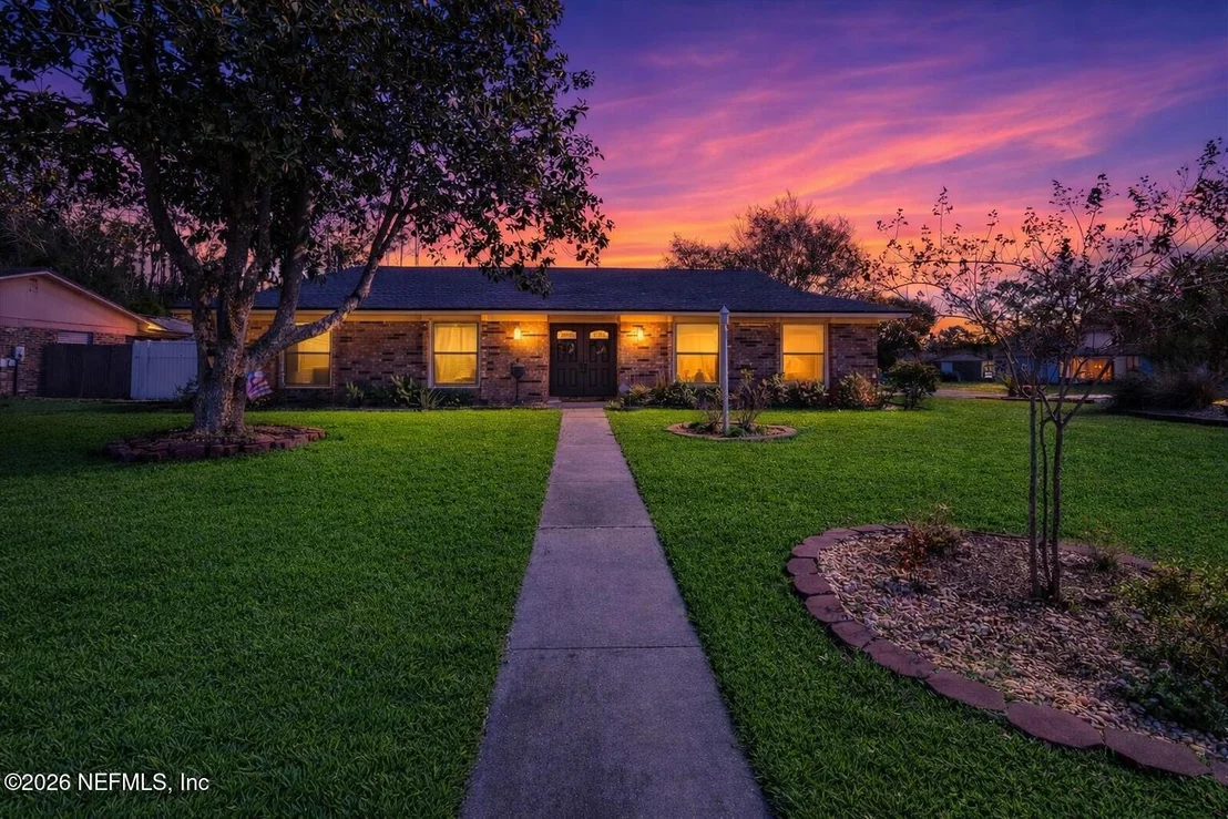 Photo of 1445 MARCIA Drive