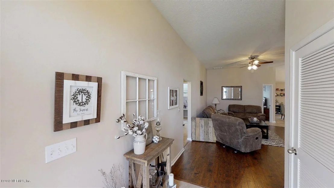 Photo of 336 SUNSHINE Drive