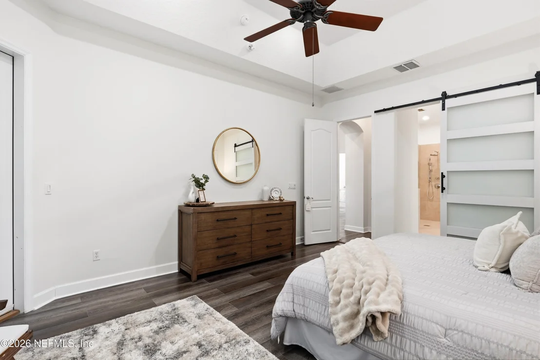 Photo of 215 PARKSIDE Drive