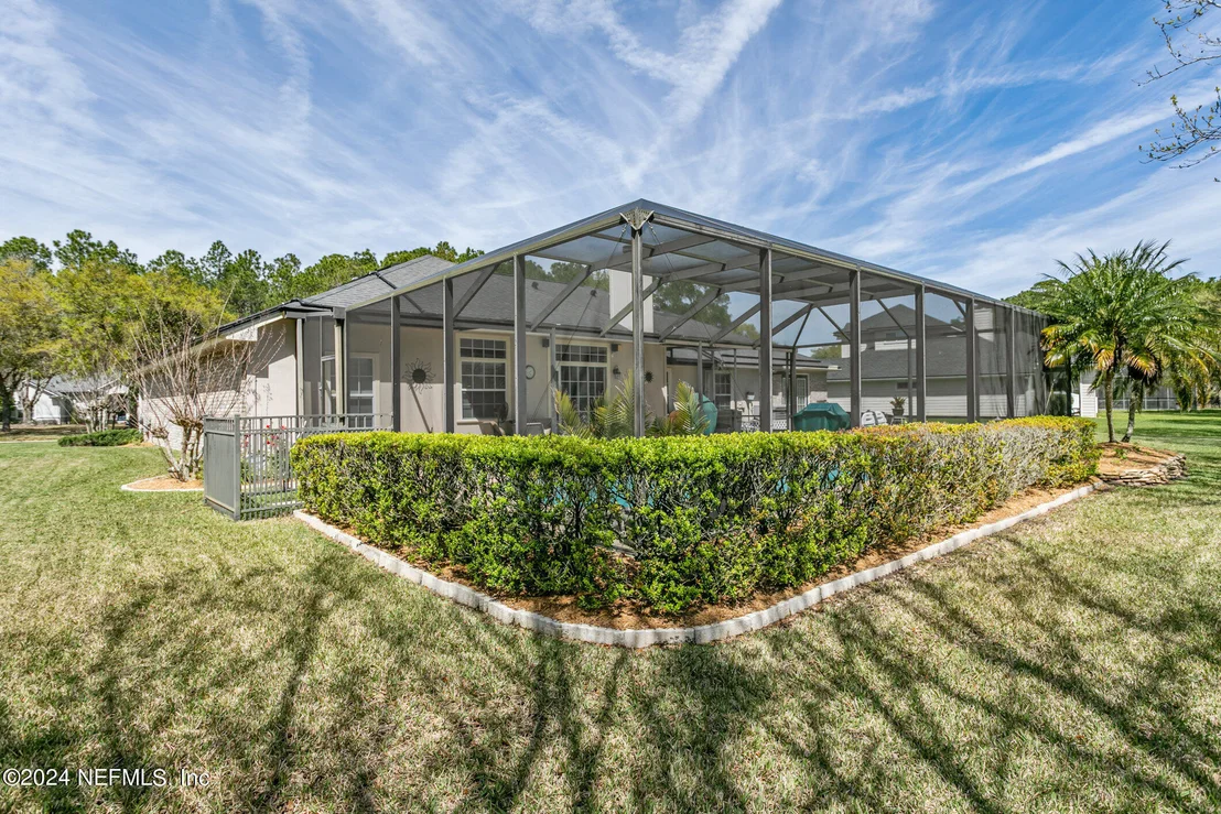 Photo of 128 IVY LAKES Drive