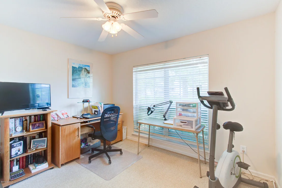 Photo of 924 N LILAC Loop