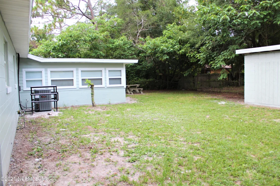 Photo of 9568 NORFOLK Boulevard