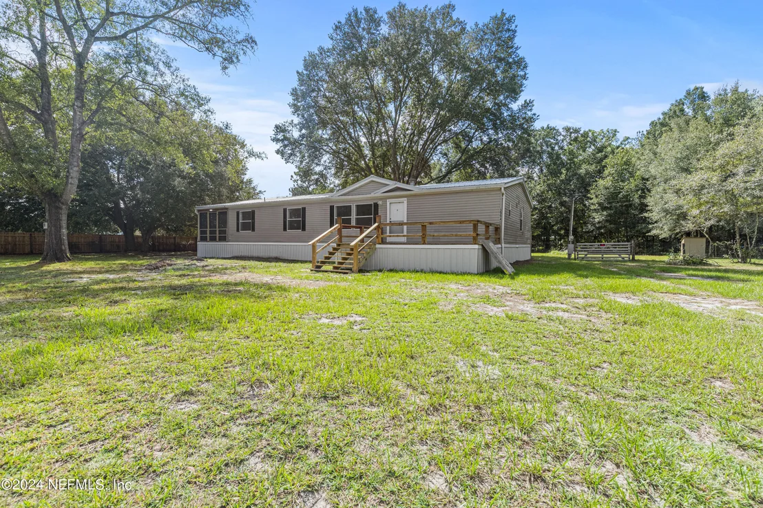 Photo of 3994 SUZANNE Drive