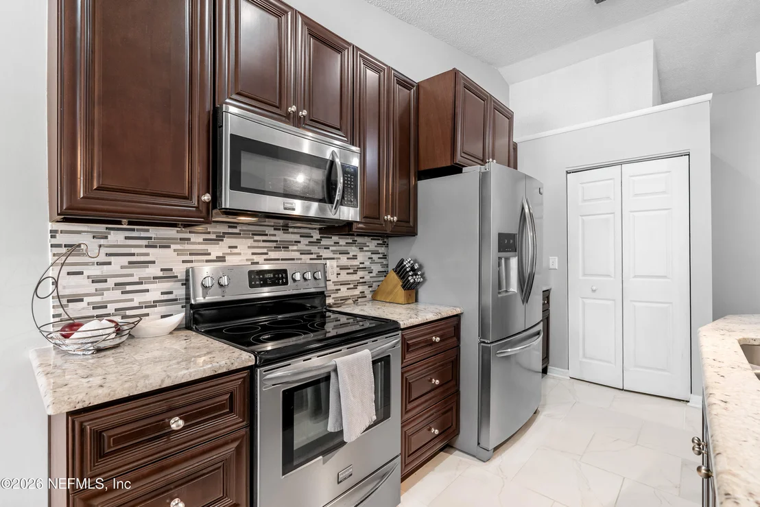 Photo of 7260 EAGLES PERCH Drive