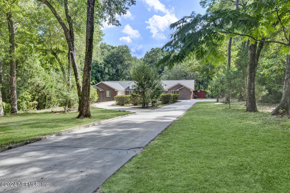 Photo of 2527 BEGONIA Drive