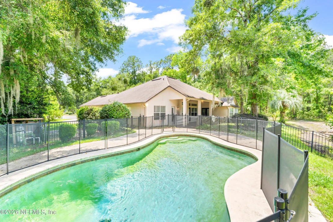 Photo of 893 BLACKBERRY Lane