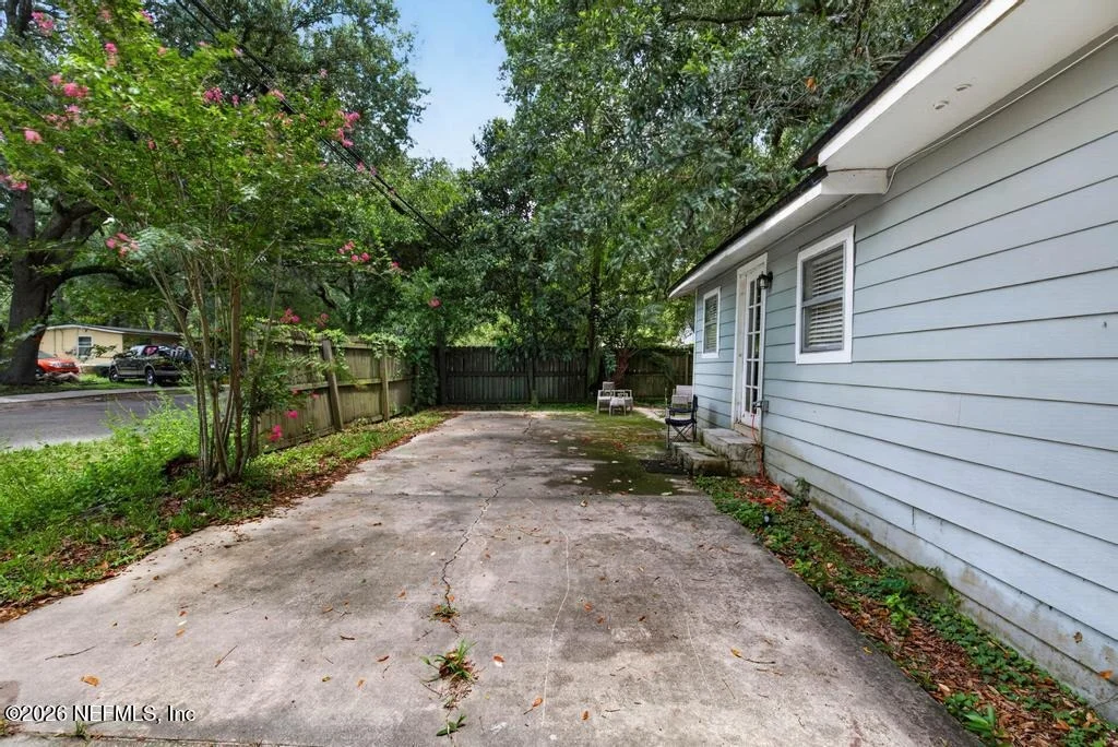 Photo of 4149 GRANT Road