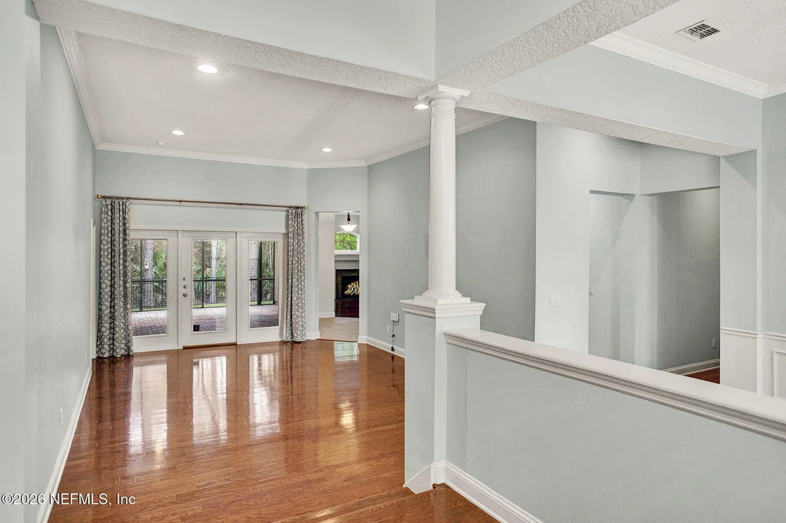 Photo of 1837 FOREST GLEN Way