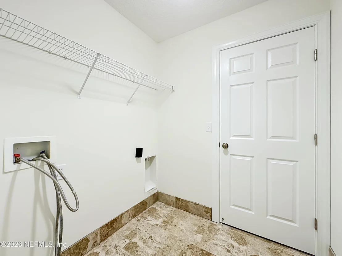 Photo of 3976 PALM Way