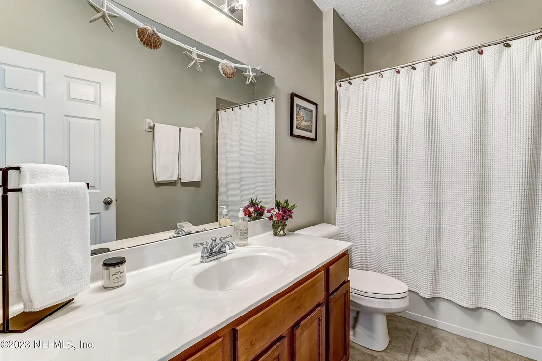 Photo of 412 JOHNS CREEK Parkway