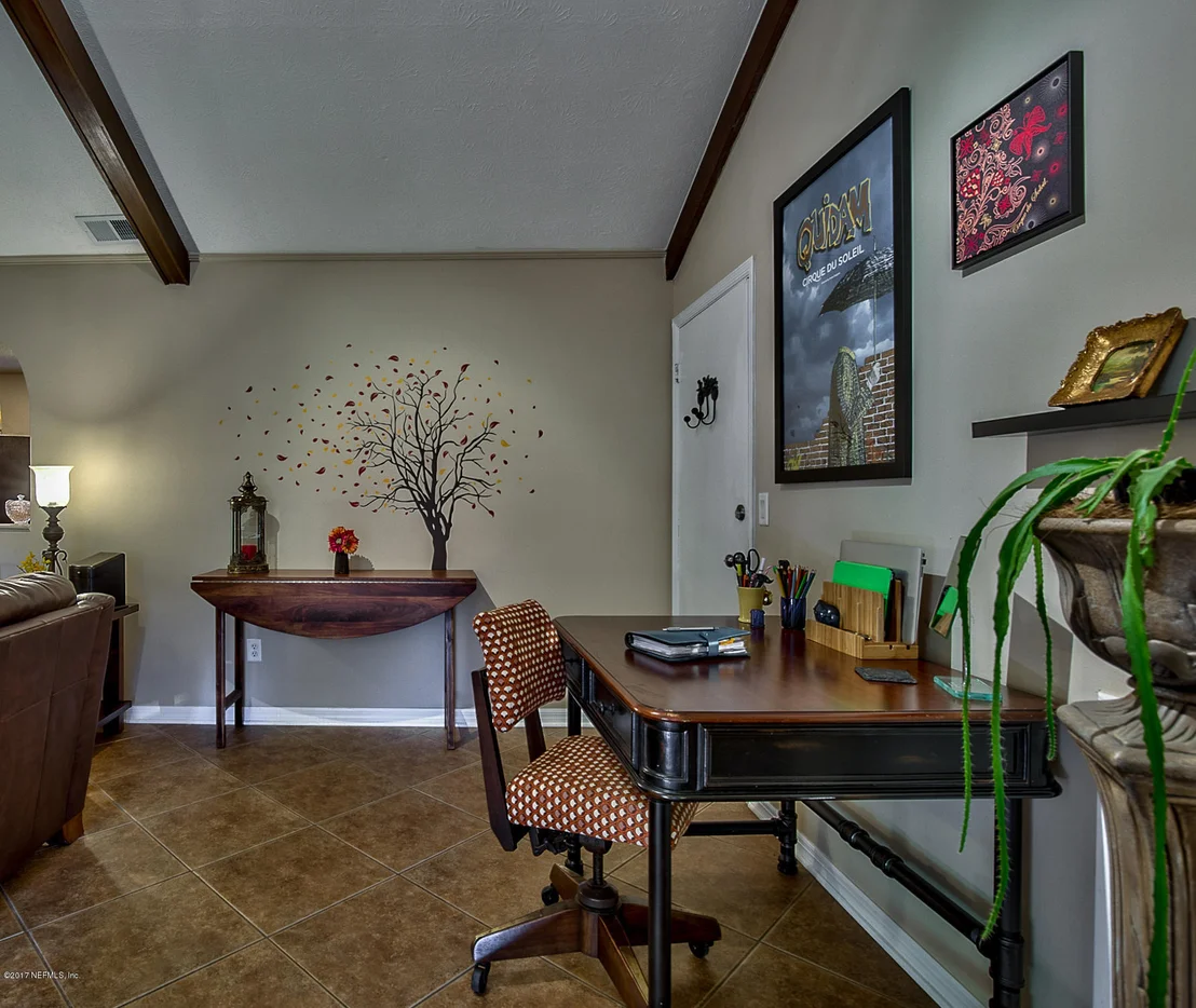 Photo of 10679 HAMPTON Road