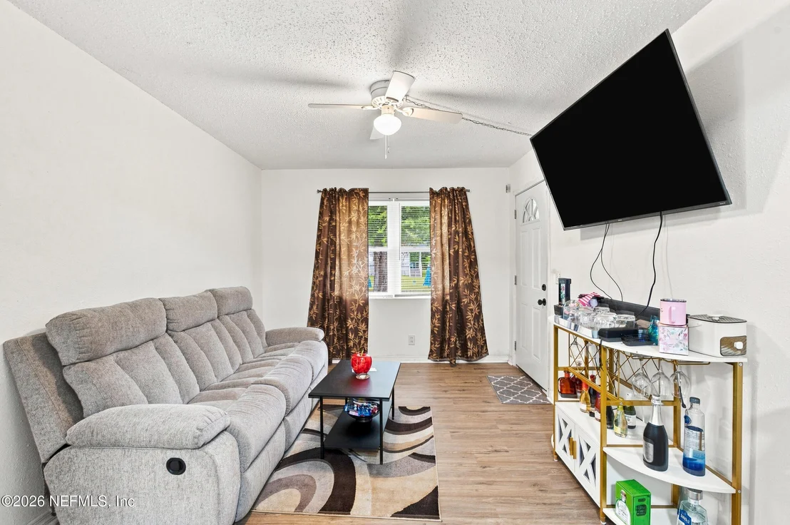 Photo of 5613 BREE Road