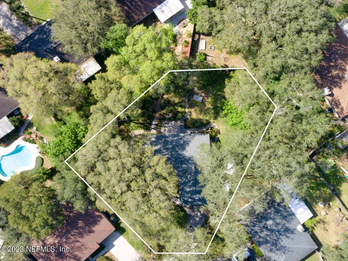 Photo of 12345 WINDSTREAM Lane