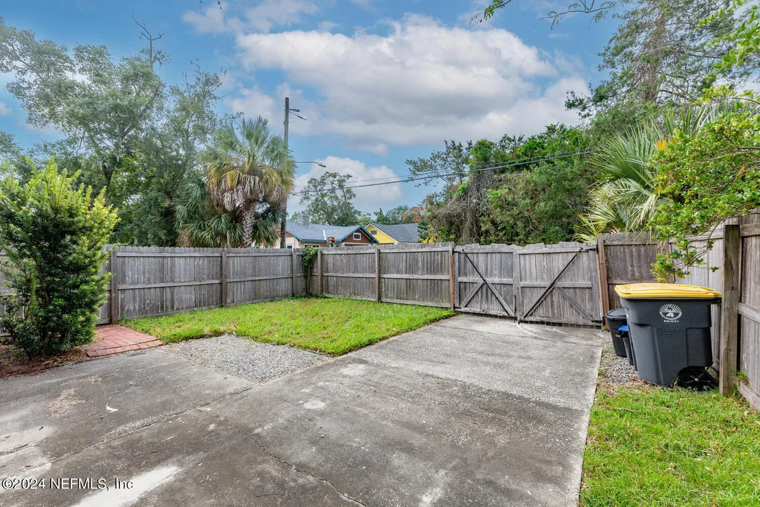 Photo of 1308 SYDNEY Place