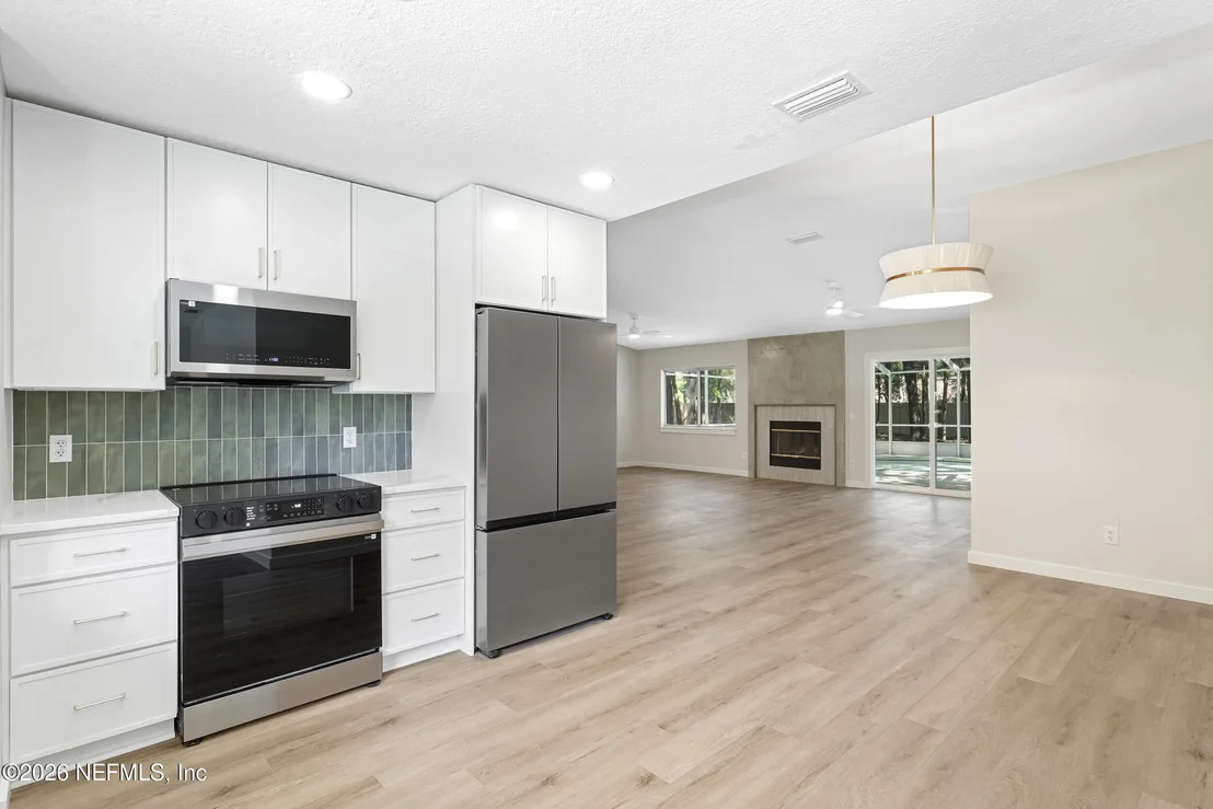 Photo of 704 CHARMWOOD Drive