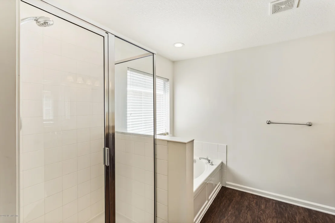 Photo of 935 CHURCHHILL Lane