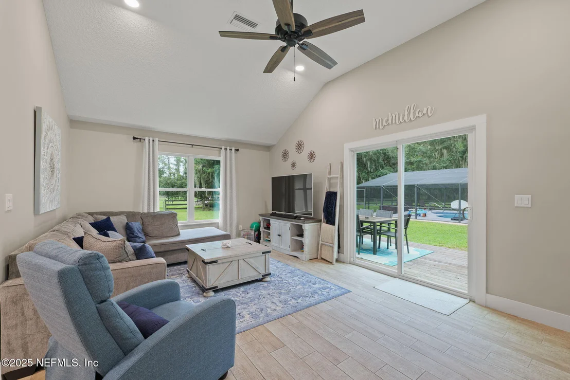 Photo of 4575 WOLFE Road